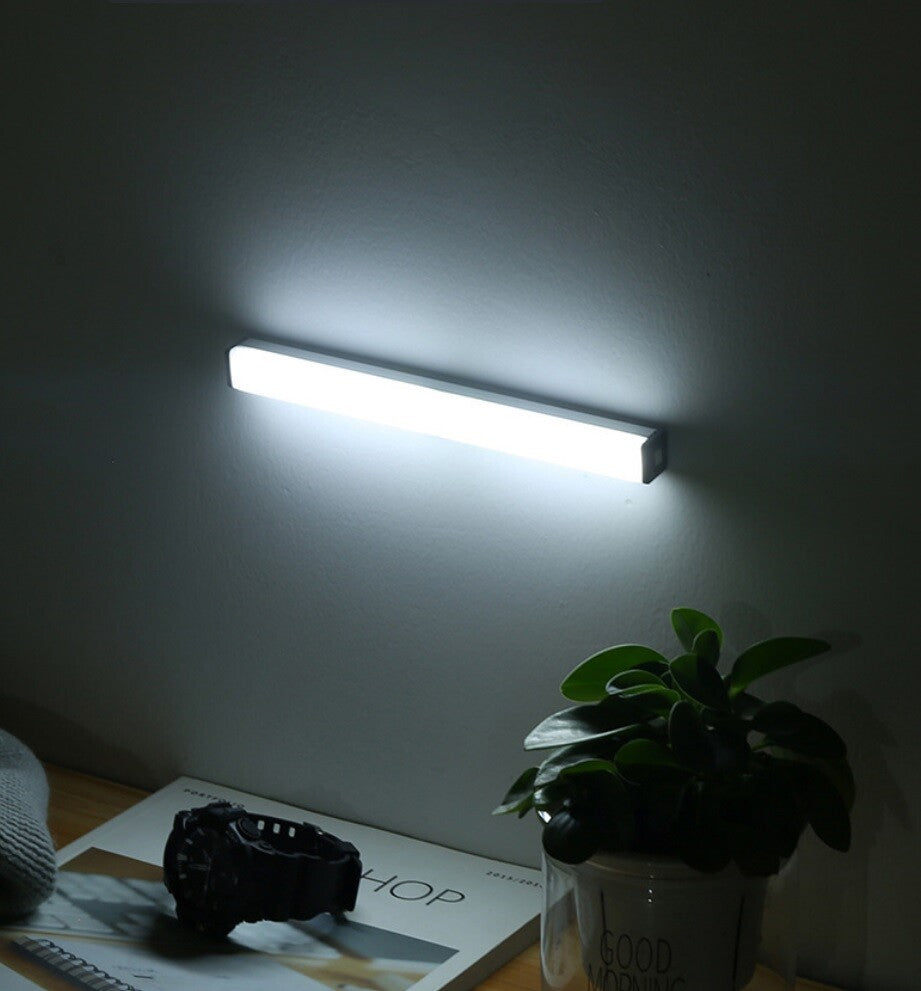 LED Wireless Rechargeable Light PIR Motion Sensor Strip Cabinet Closet Lamp DIY